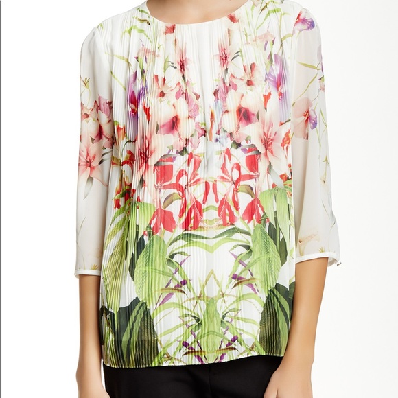 Ted Baker Flower Blouse - Picture 2 of 7